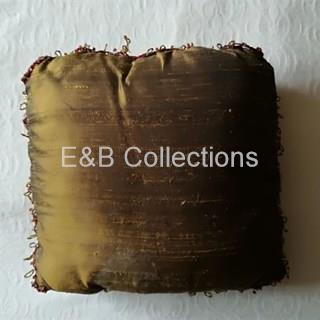 Cojin Seda Verde - Imagen 1